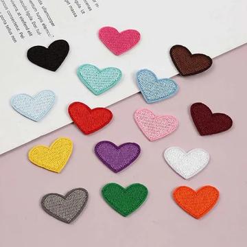 15 kpl värikäs sydän Iron-On Patches - vaatteet ja asusteet