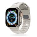Apple Watch Series Ultra 2/Ultra/9/8/SE (2022)/7/SE/6/5/4/3/2/1 Tech-Protect IconBand Line Silikoniranneke - 49mm/45mm/44mm/42mm - Starlight - Tähtivalo