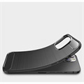 iPhone 13 Pro Max Harjattu TPU Suojakuori - Hiilikuitu - Musta