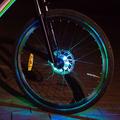 LEADBIKE A108 Ladattava pyörä LED-pyörävalo 7 väriä muuttuva vedenpitävä polkupyörän rengasvalo Ultra kirkas turvallisuuspyörän lisävarusteet viileille aikuisille pyöräilyyn