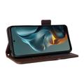Motorola Moto G05/E15 Lompakkokotelo Magneettisella Sulkijalla - ruskea