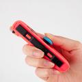 Nintendo Switch -ohjaimen silikonikotelo, jossa on peukalokahvan suojukset - punainen / sininen