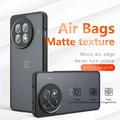 OnePlus Ace 5/5 Pro/13R Mattapintainen Himmeä Hybridikotelo - Musta