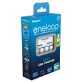 Panasonic Eneloop BQ-CC61 USB-akkulaturi w/ 4x AA-paristot ja 4x AA-akut