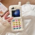 Samsung Galaxy Z Flip6 Retro-pehmokotelo, jossa kirjailtuja valintanäppäimiä