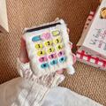 Samsung Galaxy Z Flip6 Retro-pehmokotelo, jossa kirjailtuja valintanäppäimiä