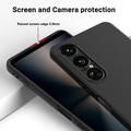 Sony Xperia 1 VII Nestemäinen silikonikotelo käsihihnalla - Musta