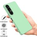 Sony Xperia 1 VII Nestemäinen silikonikotelo käsihihnalla