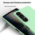 Sony Xperia 1 VII Nestemäinen silikonikotelo käsihihnalla