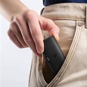 Spigen EA2205 Kannettava USB-C-virtapankki 5000mAh/22.5W - Musta