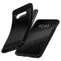 Spigen Rugged Armor Samsung Galaxy S10e Suojakuori - Musta