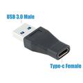 USB 3.1 Type-C naaras USB-A 3.0 uros OTG-sovittimeen