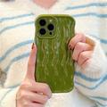 iPhone 13 Pro 3D Lineaarinen Aaltoileva Kotelo - Vihreä