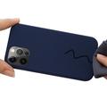 iPhone 13 Pro Max Nestemäinen Silikoni Suojakuori - MagSafe-yhteensopiva - Tummansininen
