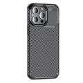 iPhone 15 Pro Max Beetle Hiilikuitu TPU Kotelo - Musta