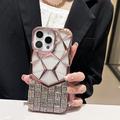 iPhone 16 Pro Max Strassi geometrinen timanttikuvioinen kotelo - vaaleanpunainen