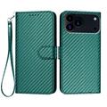 iPhone 17 Pro Max Premium lompakkokotelo hihnalla - Hiilikuitu tekstuuri - Hiilenvihreä