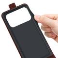 iPhone 17 Pro Pystysuora Lompakkokotelo Korttipaikalla - Ruskea
