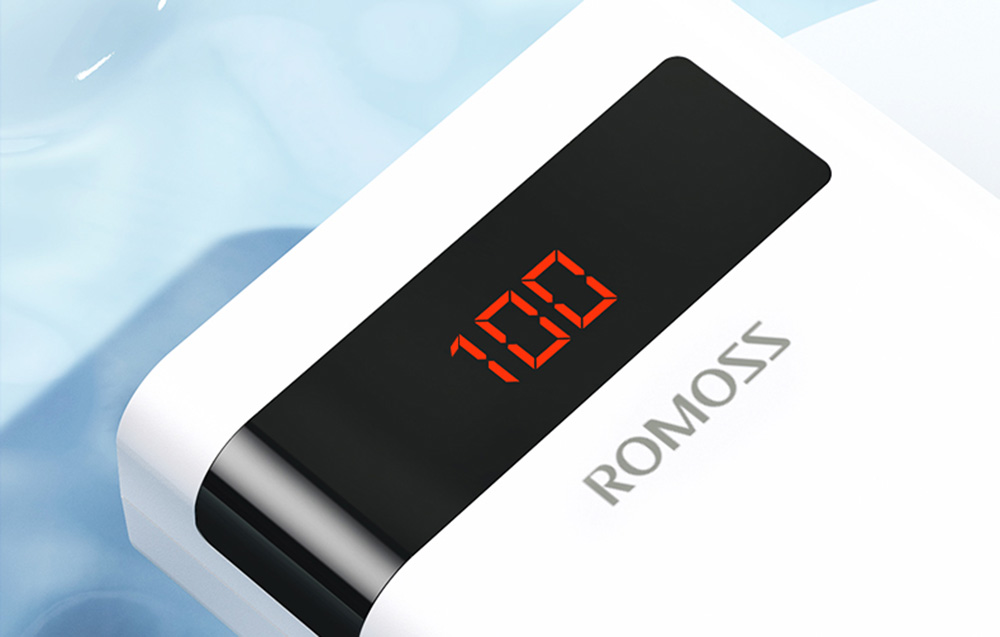 Romoss Sense6PS Pro 30W Power Bank 20000mAh - USB-C, 2x USB-A - valkoinen