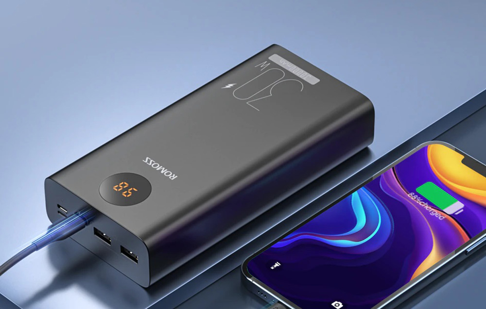 Romoss PEA30 Power Bank 30000mAh - USB-C, USB-portit - musta